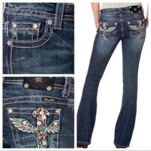 NWT Miss Me Embellished Bootcut Jean Size 27
